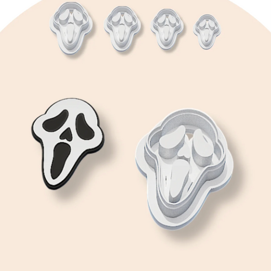 Scream naamarin muotoinen muotti esimerkiksi halloween teemaisiin koruihin. Massamuotti esimerkiksi fimomassalle. 3d tuloste laadukas terävällä leikkuureunalla oleva muotti. Valmistettu ekologisesta PLA muovista.