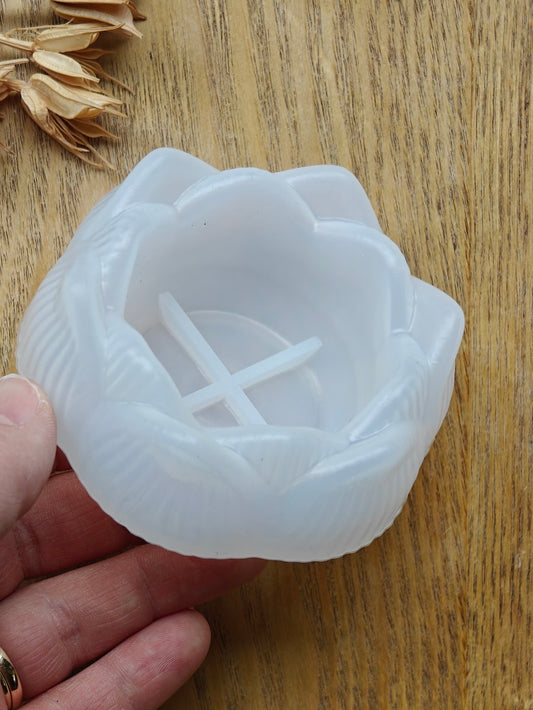 Silikonimuotti Tuikkukippo Lotus