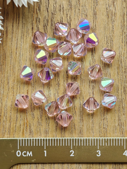 Preciosa® Bicone 6mm - Eri sävyjä 24kpl