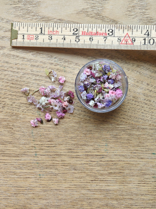 Kuivakukka mix 15ml purkissa